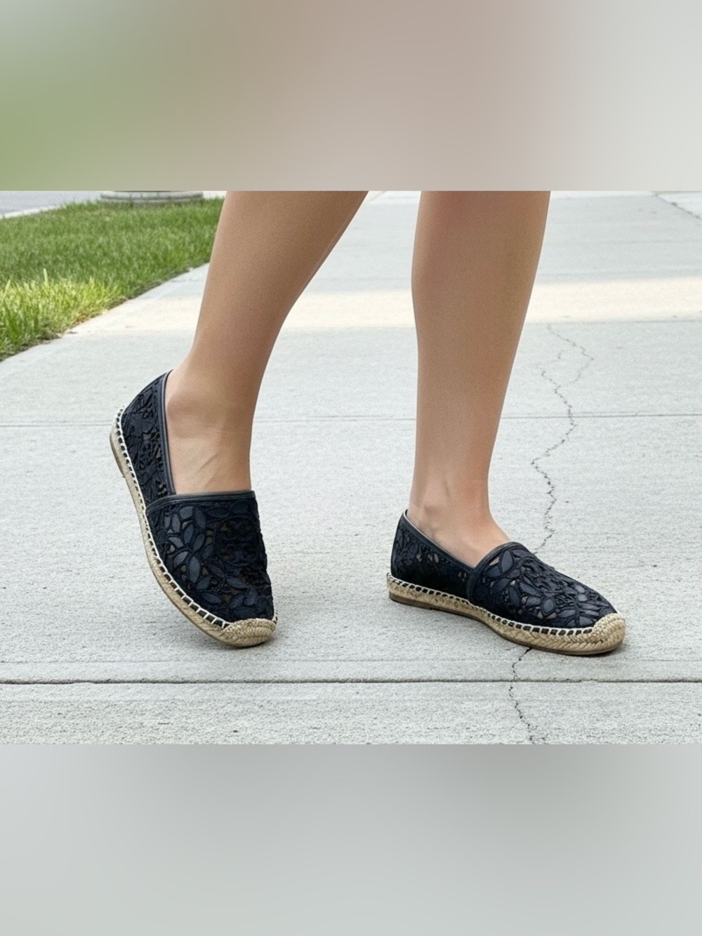 Tory Burch Navy Leather Espadrille Slip-On Flats  Perforated Logo Design  8.5